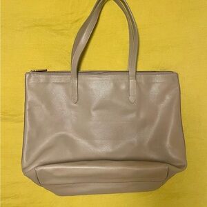 Cuyana Leather Zip Tote